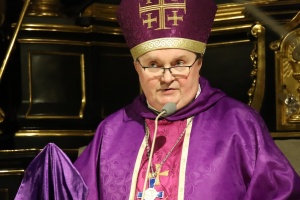 biskup janusz mastalski